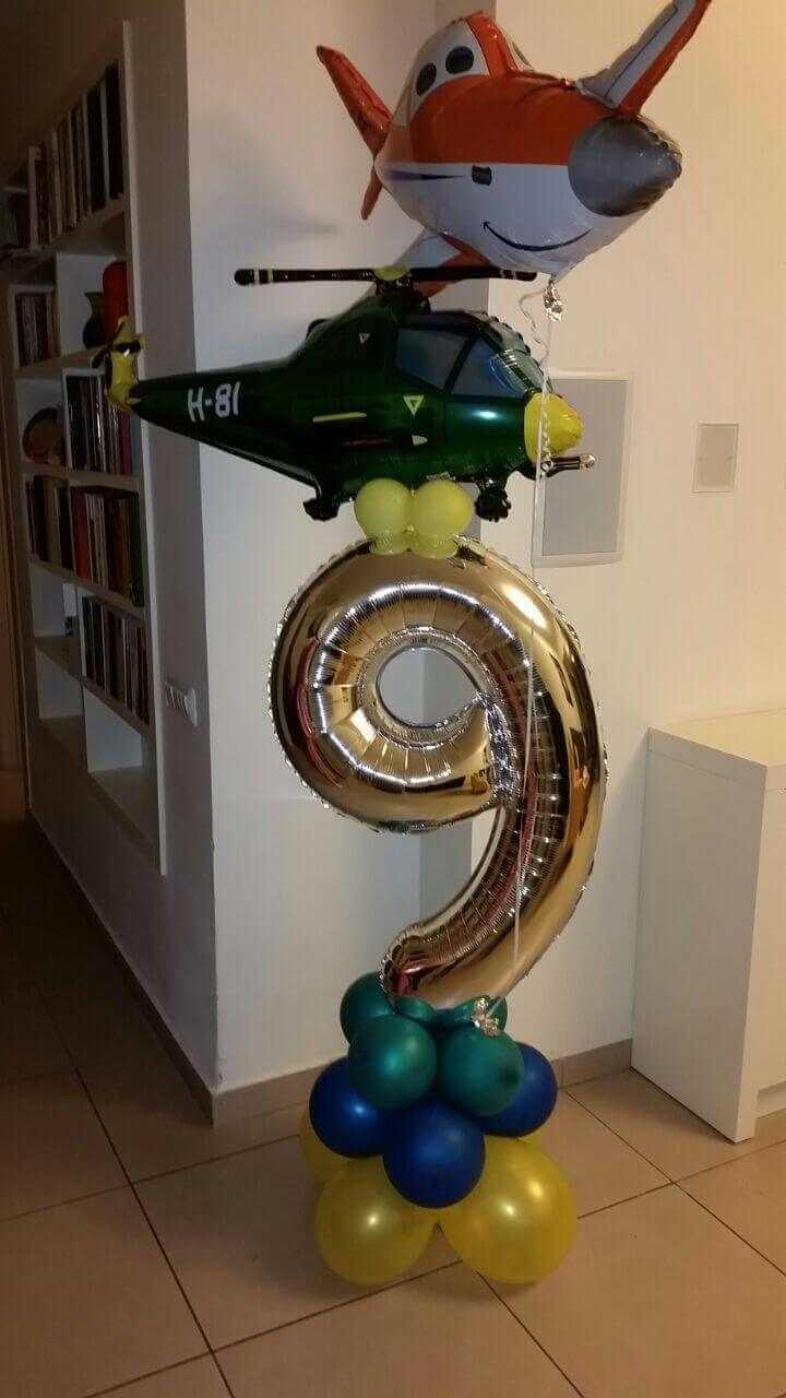 בלונים ליום הולדת תשע