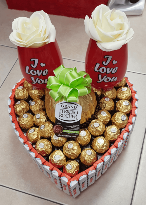מארז שוקולד בצורת לב