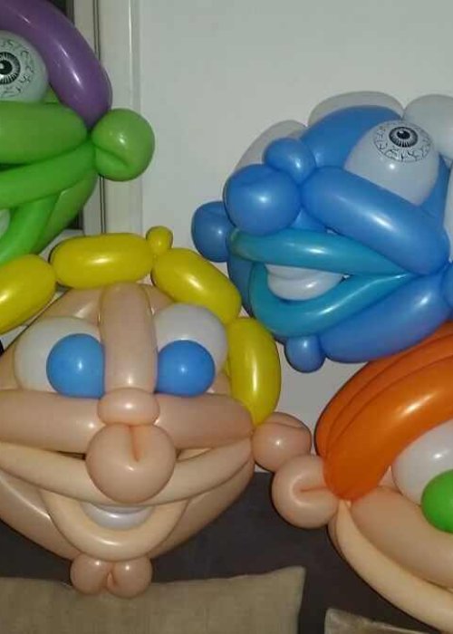 פרצופים מבלונים