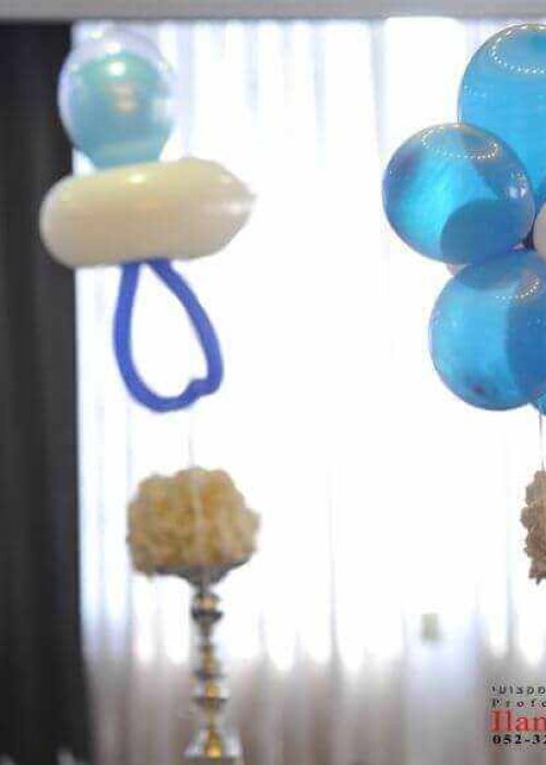 בלונים מסודרים לברית