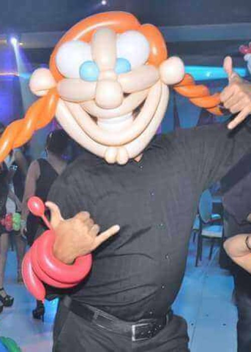 מסכה מבלונים