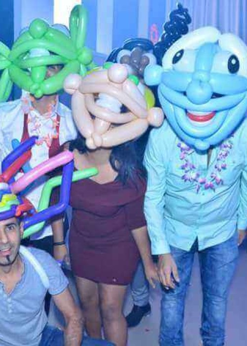 מסכות עם בלונים2