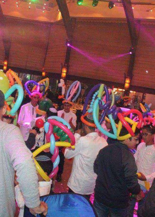 חוגגים עם בלונים