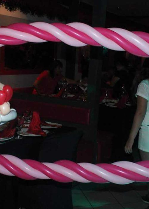 מסגרת מבלונים