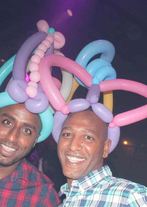 כובעים מבלונים