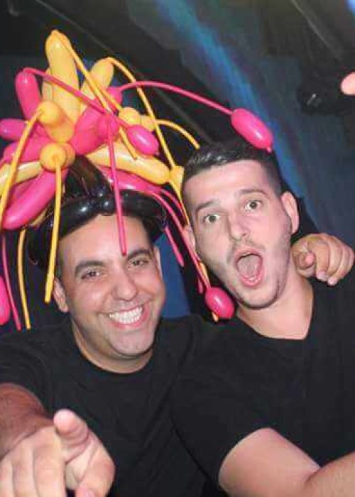 חוגגים עם בלונים