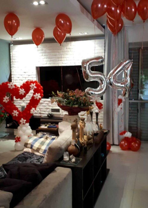 עיצוב בלונים ליום הולדת 54