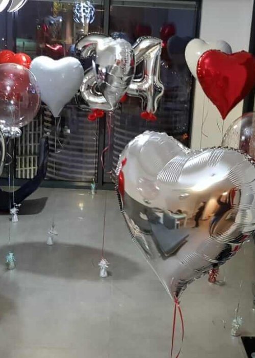 בלונים בצורת לב מעוצבים