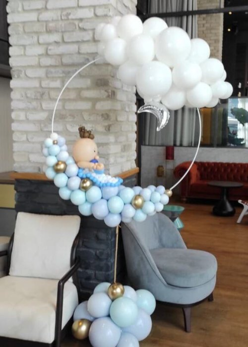 סטנד בלונים לברית