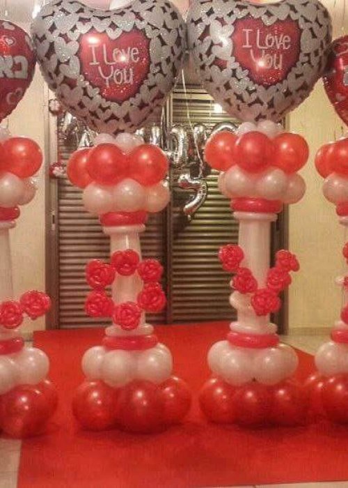 מעמד בלונים לב