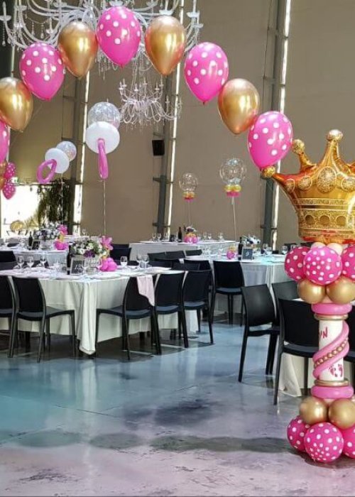 קשת בלונים לבריתה