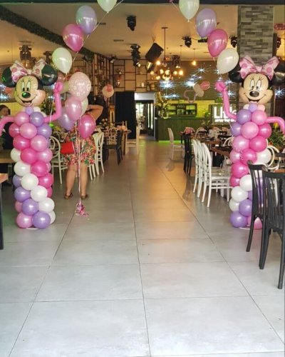 קשת בלונים מיני מאוס