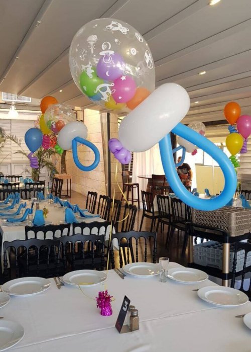 בלונים לברית בצורת מוצץ