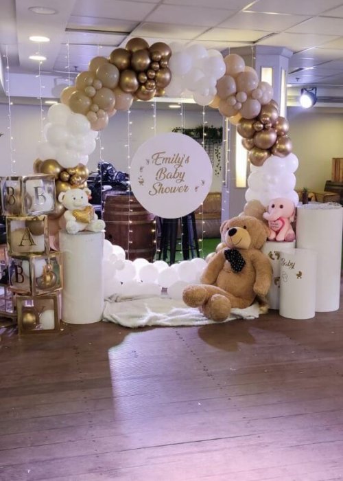 קשת בלונים לברית